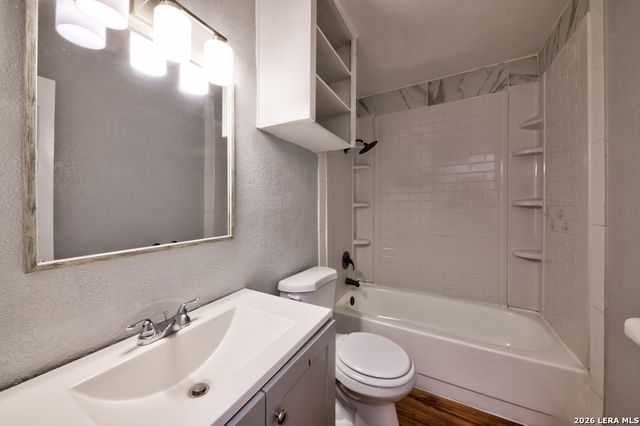5410 RED SKY ST, San Antonio, TX 78242