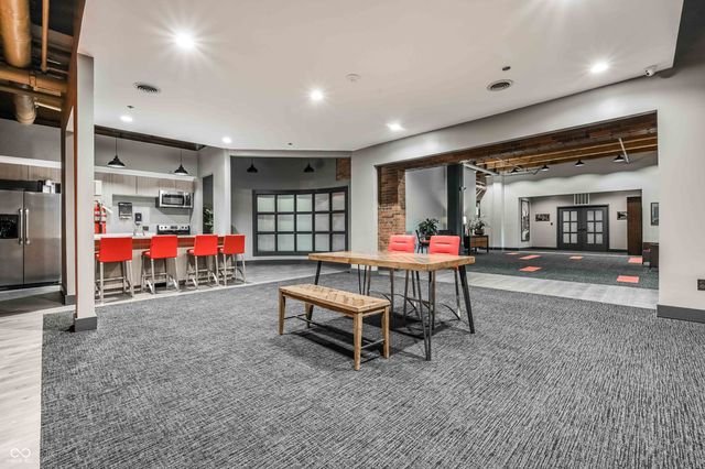 430 N Park Avenue 201, Indianapolis, IN 46202