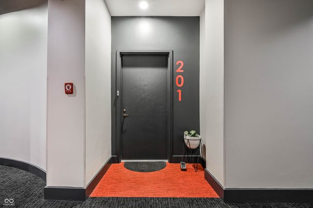 430 N Park Avenue 201, Indianapolis, IN 46202