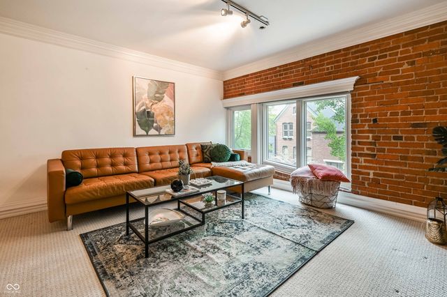 430 N Park Avenue 201, Indianapolis, IN 46202