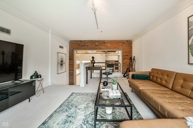 430 N Park Avenue 201, Indianapolis, IN 46202