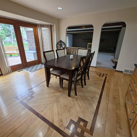 30129 Deer Run, Farmington, MI 48331