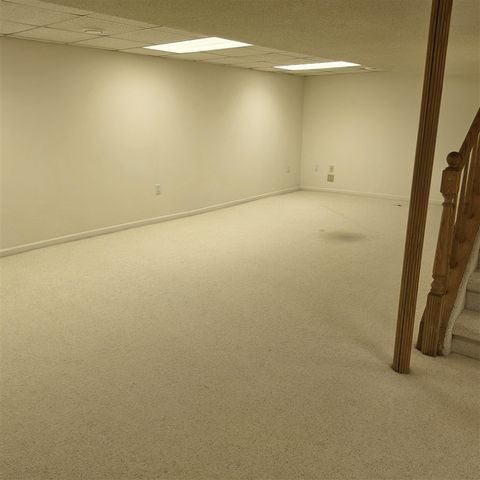 30129 Deer Run, Farmington, MI 48331
