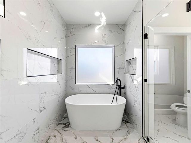 518 Hoke O'Kelly Mill Road SW, Loganville, GA 30052