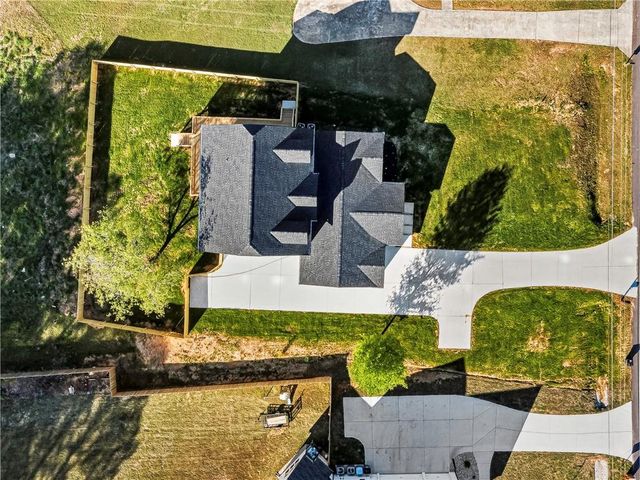 518 Hoke O'Kelly Mill Road SW, Loganville, GA 30052