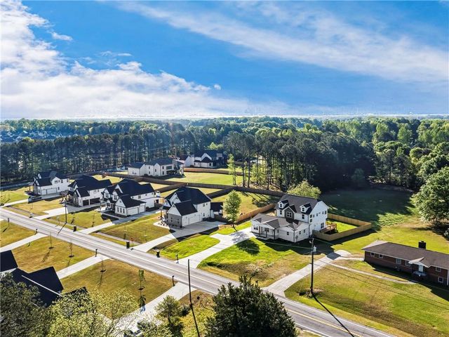 518 Hoke O'Kelly Mill Road SW, Loganville, GA 30052