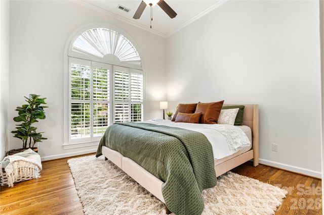 5028 Foxbriar Trail, Charlotte, NC 28269
