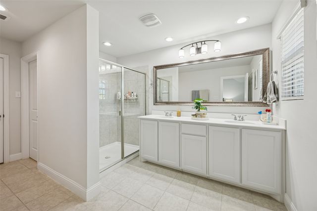 6832 Henry Drive, North Richland Hills, TX 76180