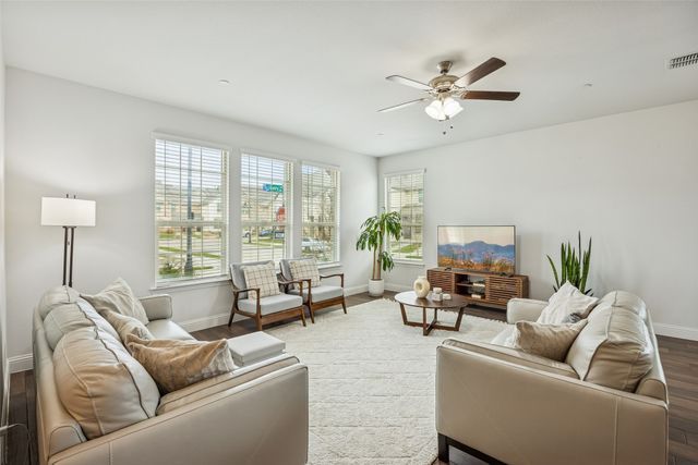 6832 Henry Drive, North Richland Hills, TX 76180