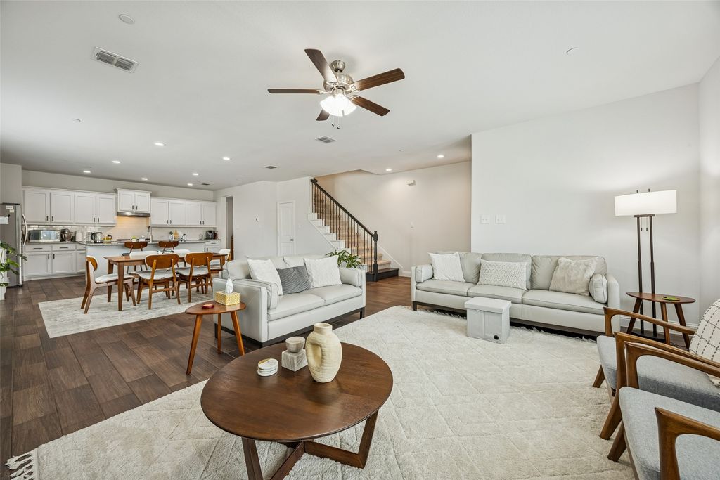 6832 Henry Drive, North Richland Hills, TX 76180