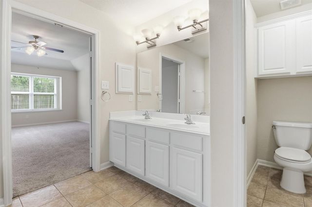 21411 Venture Park Drive, Richmond, TX 77406