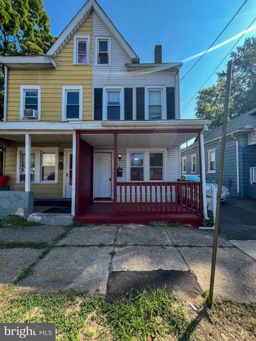 18 WILEY AVE, Trenton, NJ 08638