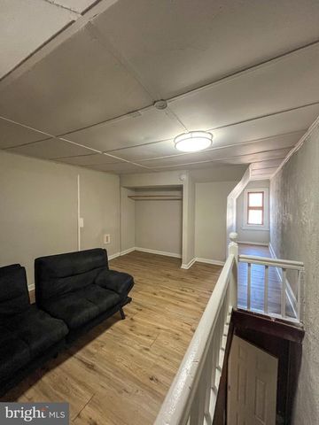 18 WILEY AVE, Trenton, NJ 08638