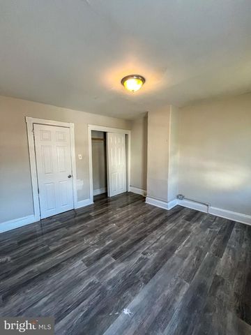 18 WILEY AVE, Trenton, NJ 08638