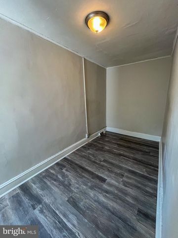 18 WILEY AVE, Trenton, NJ 08638