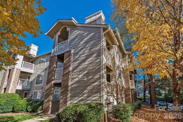 5001 Sharon Road C, Charlotte, NC 28210