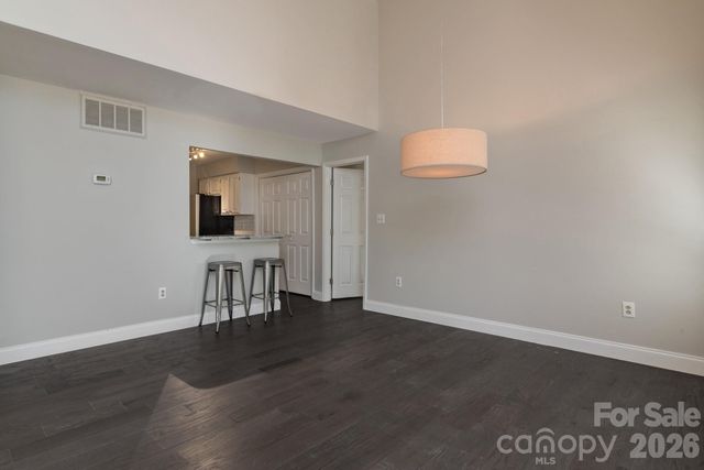 5001 Sharon Road C, Charlotte, NC 28210