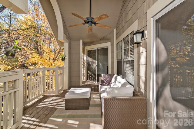 5001 Sharon Road C, Charlotte, NC 28210