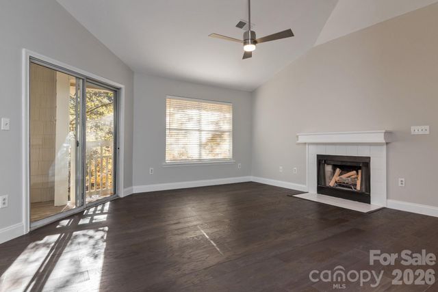 5001 Sharon Road C, Charlotte, NC 28210