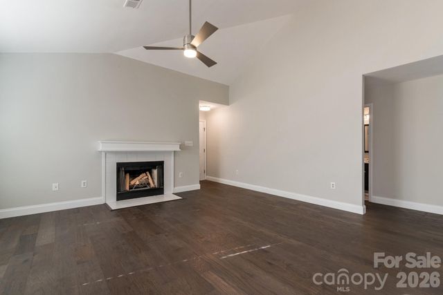 5001 Sharon Road C, Charlotte, NC 28210