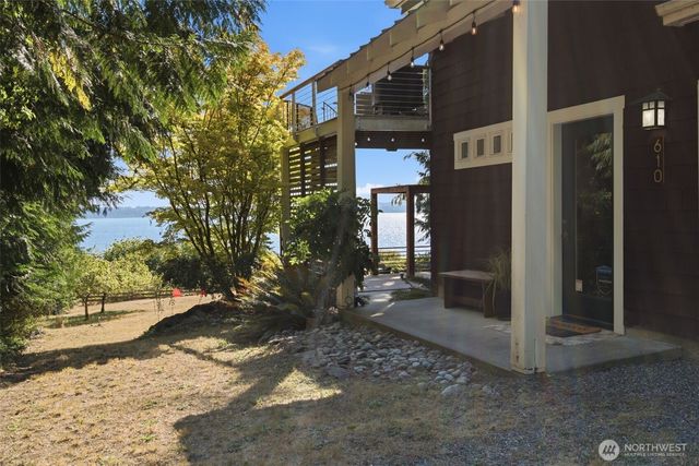 610 Tala Shore Drive, Port Ludlow, WA 98365