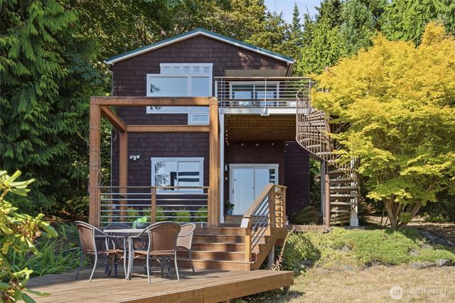 610 Tala Shore Drive, Port Ludlow, WA 98365