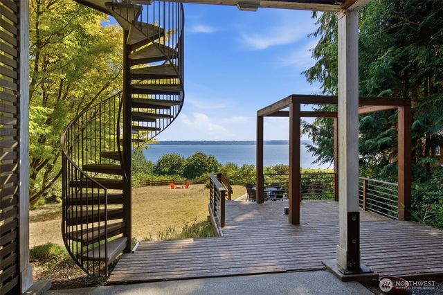 610 Tala Shore Drive, Port Ludlow, WA 98365
