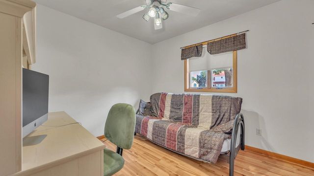 1160 W 19th AVENUE, Oshkosh, WI 54902