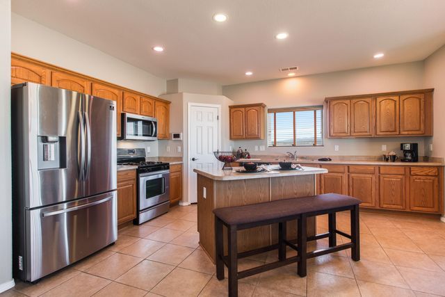 57 High Meadow Loop, Edgewood, NM 87015