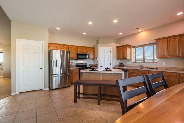 57 High Meadow Loop, Edgewood, NM 87015