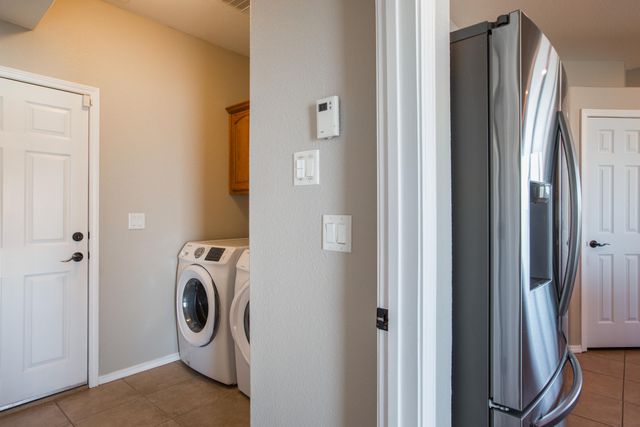 57 High Meadow Loop, Edgewood, NM 87015