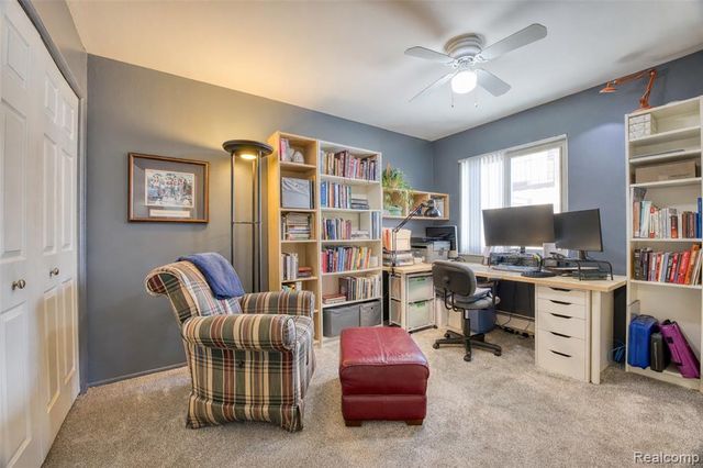 1850 Axtell Drive 2, Troy, MI 48084