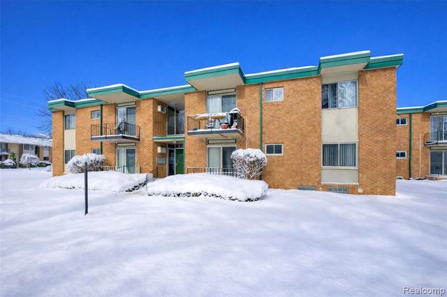 1850 Axtell Drive 2, Troy, MI 48084