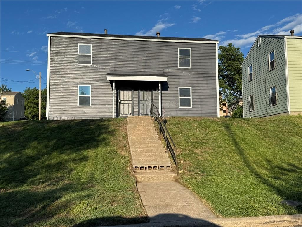 2201 Askew Avenue, Kansas City, MO 64127