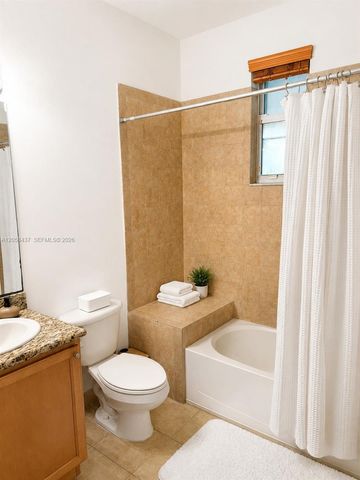 1101 SW 147th Terrace 1101, Pembroke Pines, FL 33027