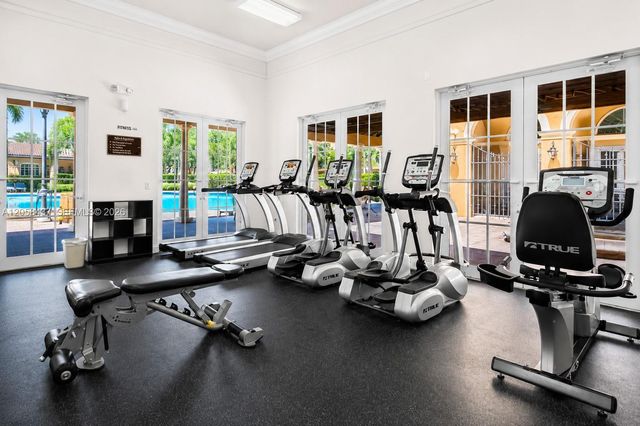 1101 SW 147th Terrace 1101, Pembroke Pines, FL 33027