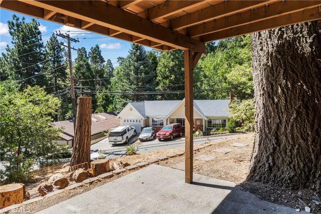 1139 Bear Springs Road, Rimforest, CA 92378