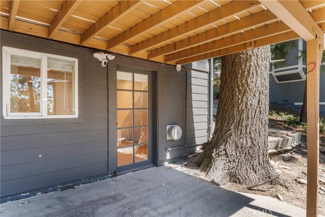 1139 Bear Springs Road, Rimforest, CA 92378