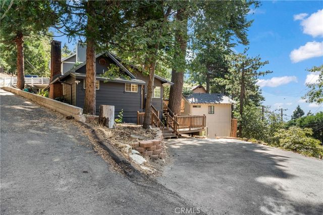 1139 Bear Springs Road, Rimforest, CA 92378