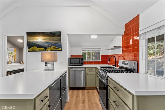 1139 Bear Springs Road, Rimforest, CA 92378
