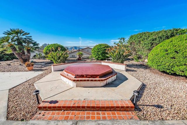 18228 Corte De Casares, San Diego, CA 92128