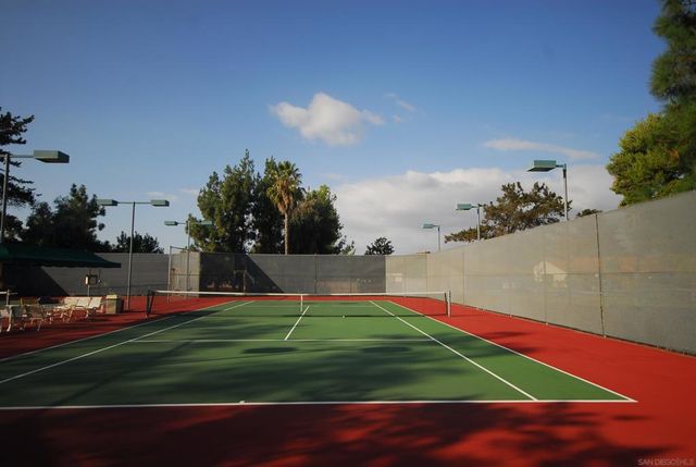 18228 Corte De Casares, San Diego, CA 92128