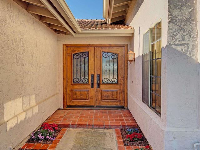 18228 Corte De Casares, San Diego, CA 92128