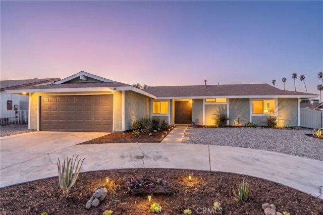 816 E Pioneer Ave, Redlands, CA 92374