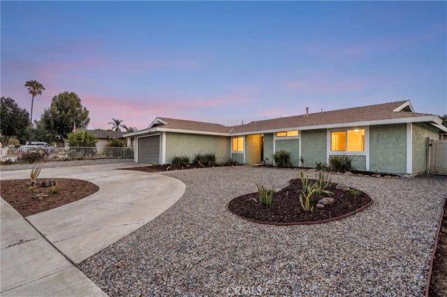816 E Pioneer Ave, Redlands, CA 92374