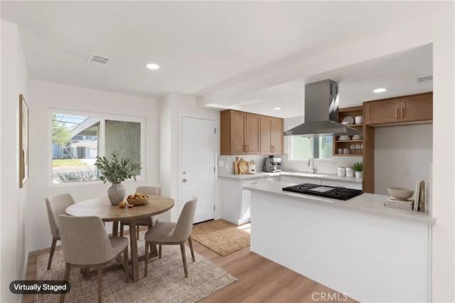 816 E Pioneer Ave, Redlands, CA 92374