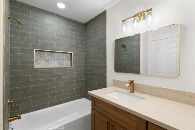 816 E Pioneer Ave, Redlands, CA 92374
