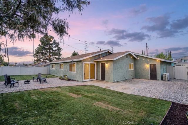 816 E Pioneer Ave, Redlands, CA 92374