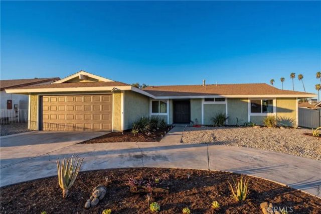 816 E Pioneer Ave, Redlands, CA 92374