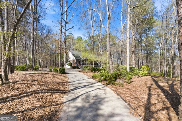 260 Brushy Creek Circle, Jackson, GA 30233